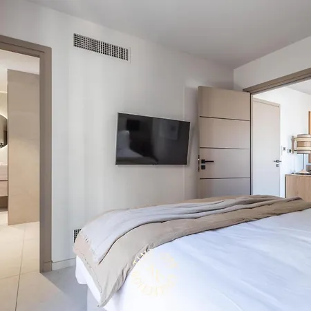 アパート A&a By Time Off Collection *